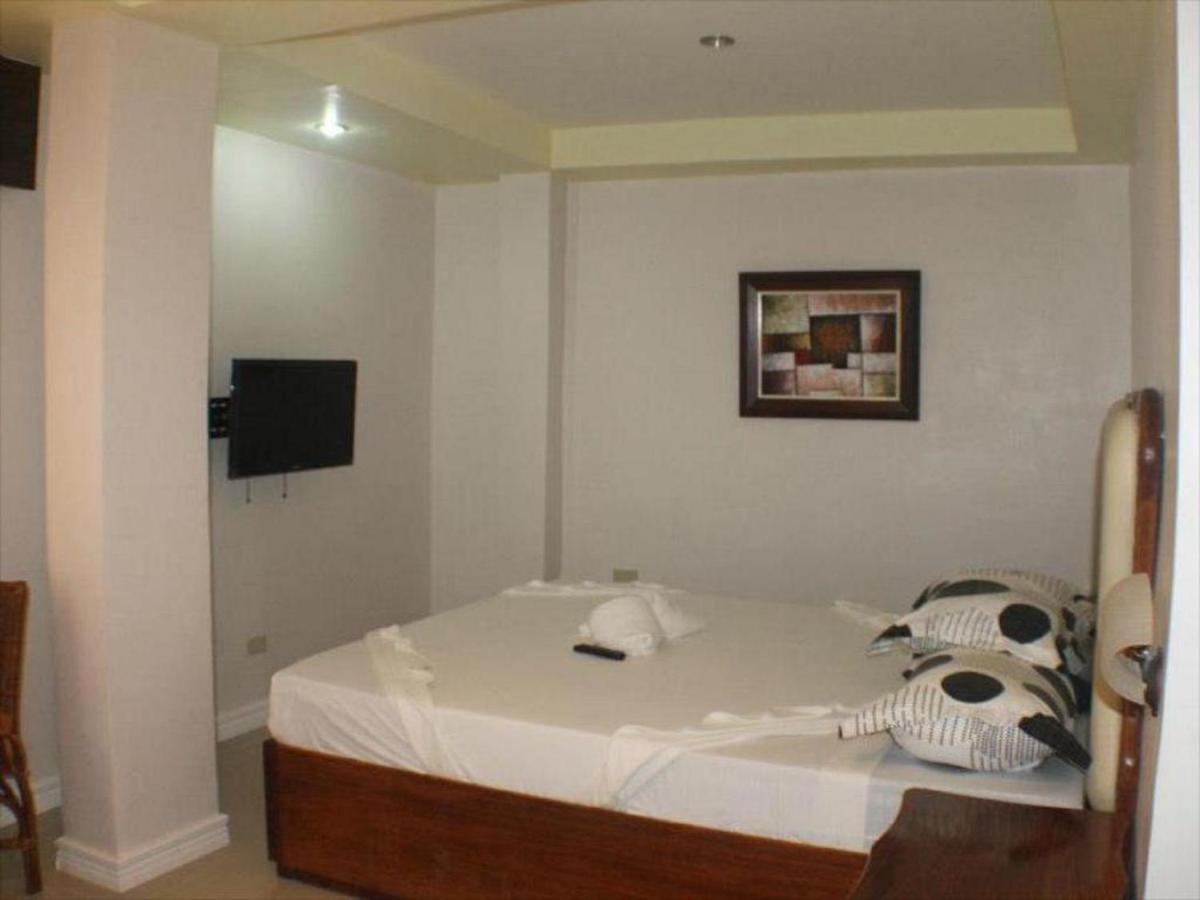 Oyo 621 De Loro Inn Puerto Princesa Luaran gambar