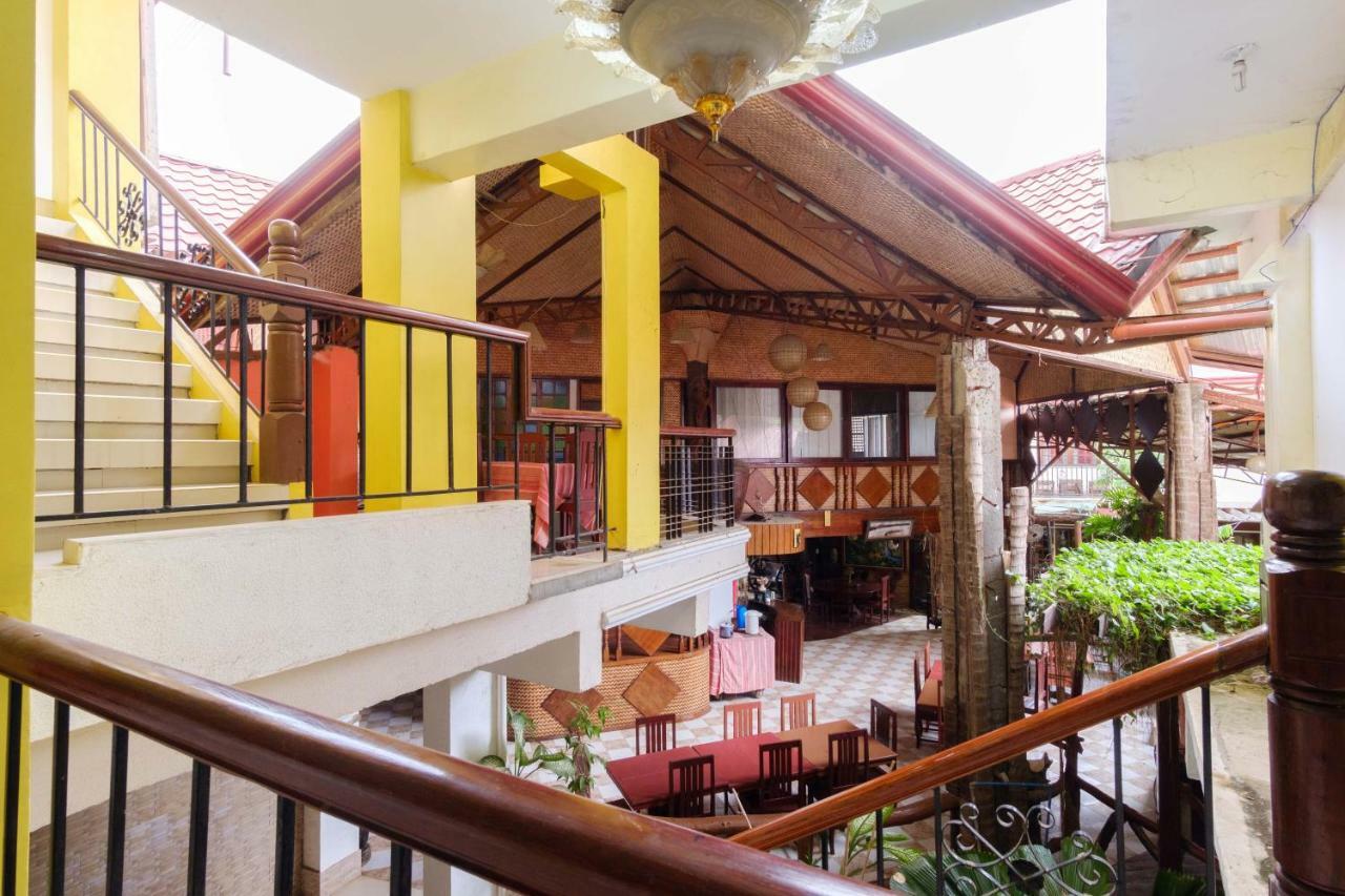 Oyo 621 De Loro Inn Puerto Princesa Luaran gambar