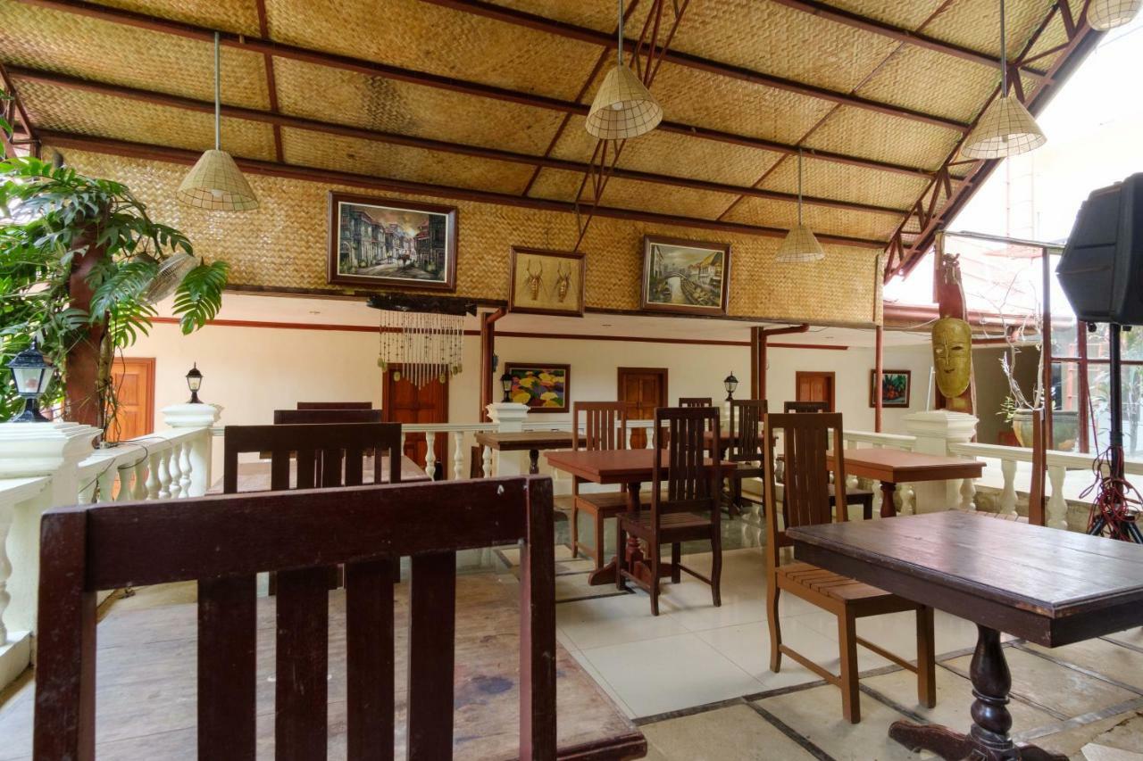 Oyo 621 De Loro Inn Puerto Princesa Luaran gambar
