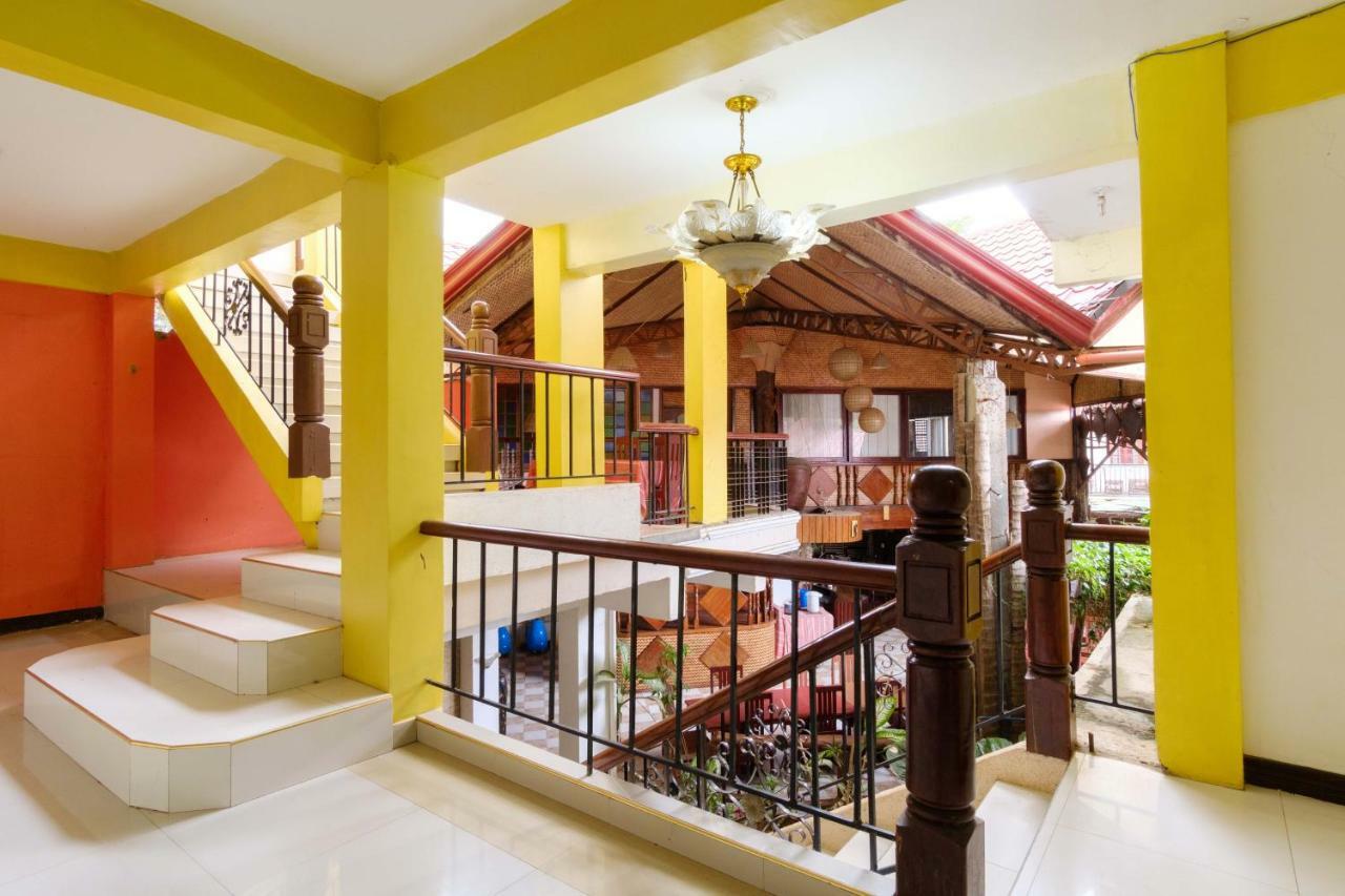 Oyo 621 De Loro Inn Puerto Princesa Luaran gambar